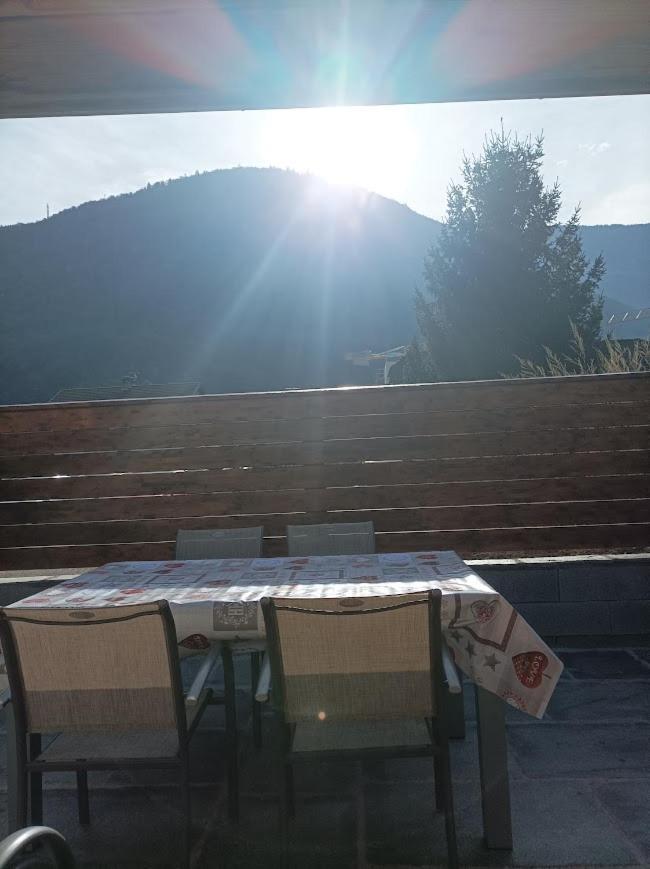 Joli Appart Terrasse Et Jardinet البيتفيل المظهر الخارجي الصورة